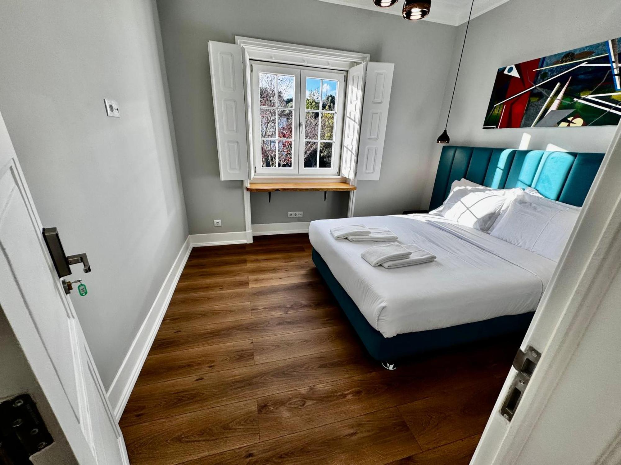 Relax And Explore Lisbon Suites And Rooms Exterior photo
