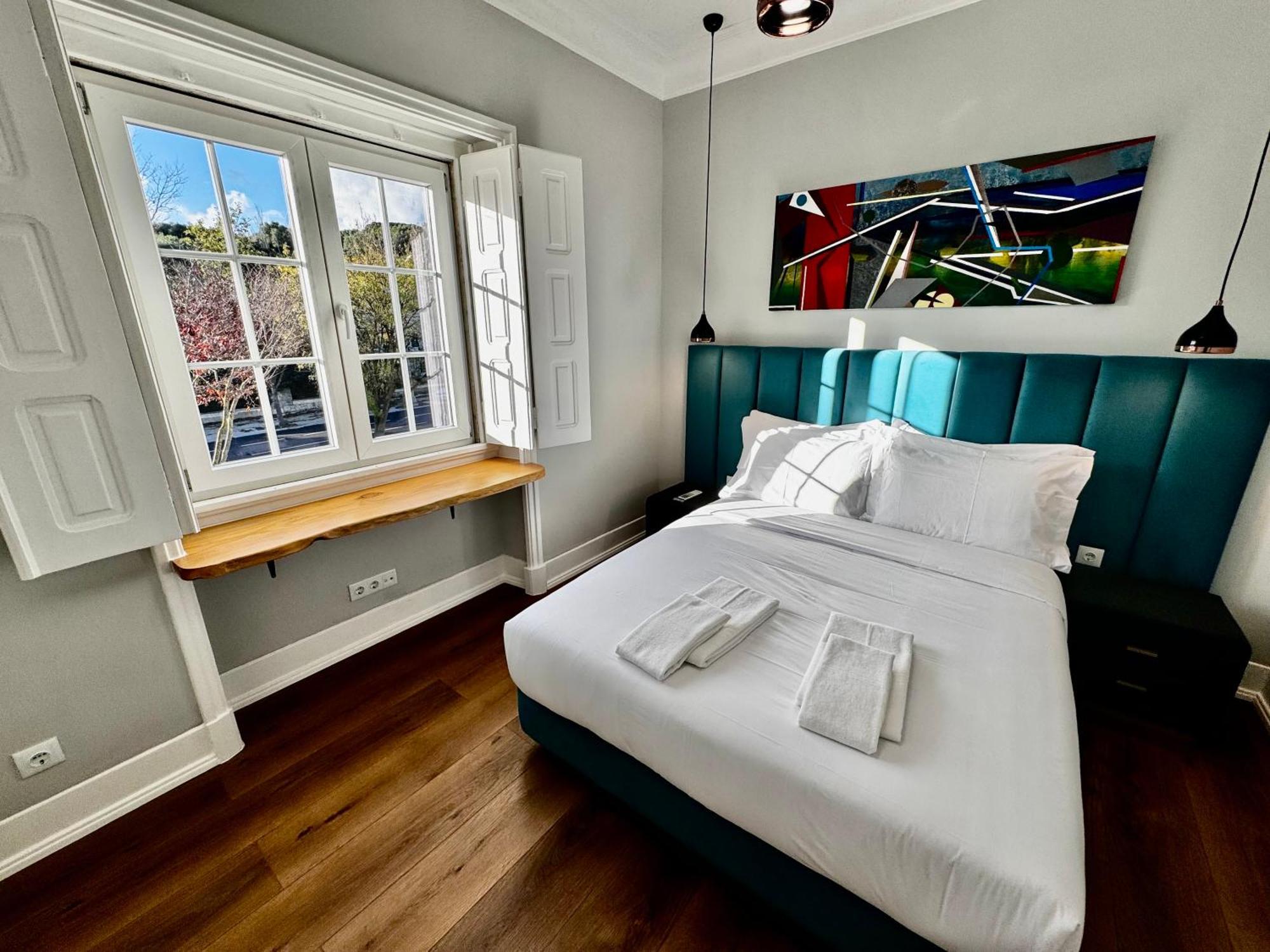 Relax And Explore Lisbon Suites And Rooms Exterior photo