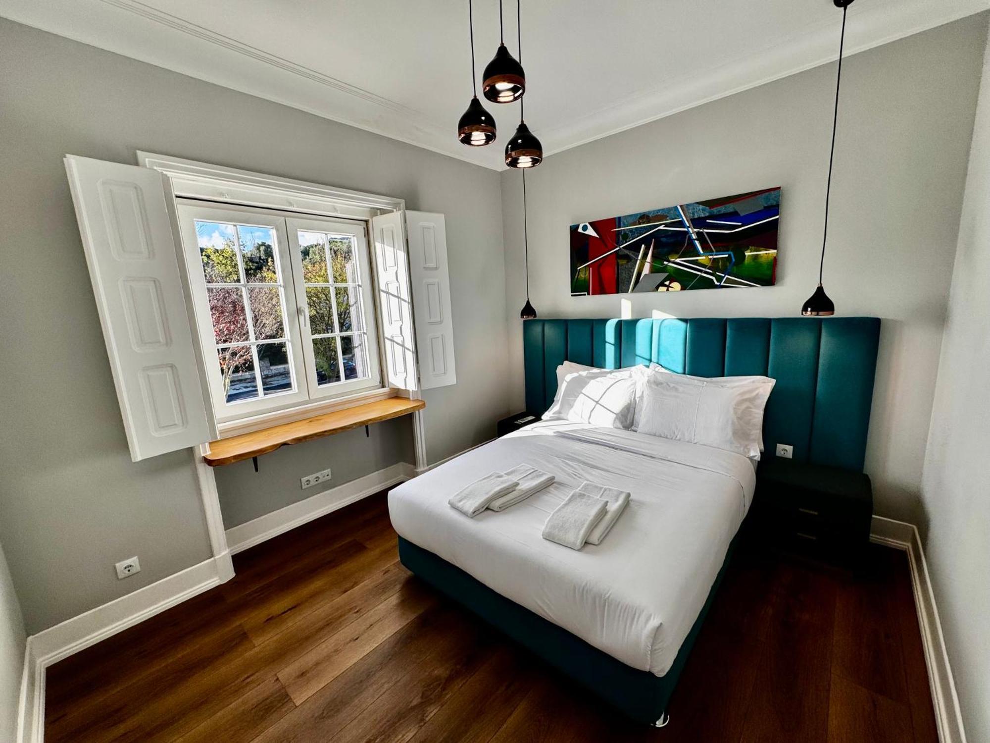 Relax And Explore Lisbon Suites And Rooms Exterior photo