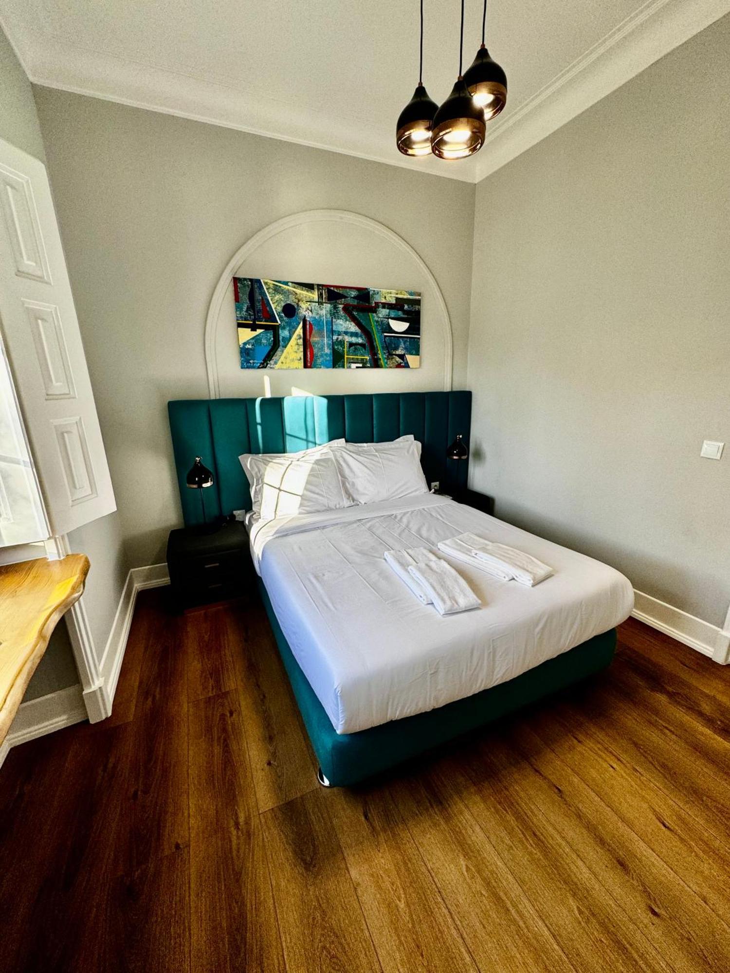 Relax And Explore Lisbon Suites And Rooms Exterior photo